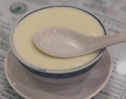 香港特色甜点小吃推荐之姜汁撞奶
