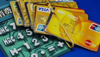 建行信用卡怎么免年费？