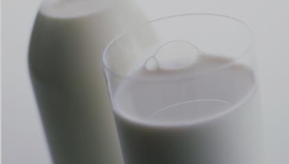 牛奶的食疗方法有哪些 牛奶食疗法可以治疗哪些疾病