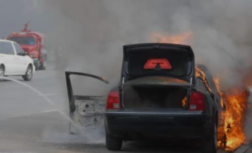 汽车为什么为自燃，汽车自燃会发生爆炸吗
