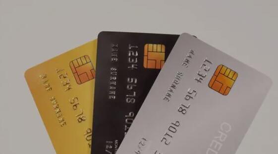 被信用卡业务员骗了怎么办？